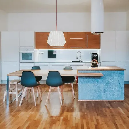 شقة Priestranny V Centre