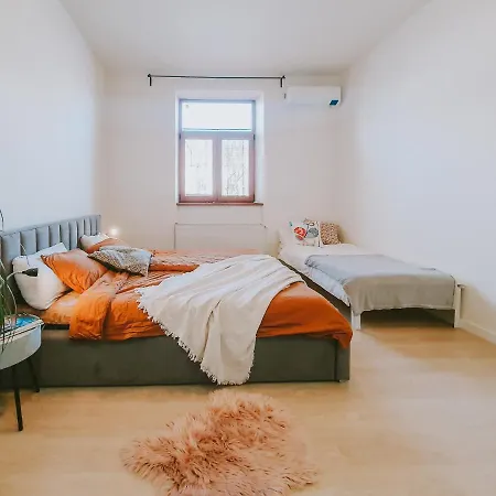 Priestranny V Centre *